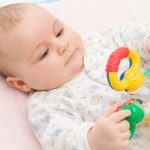 spielzeug ab 6 monate